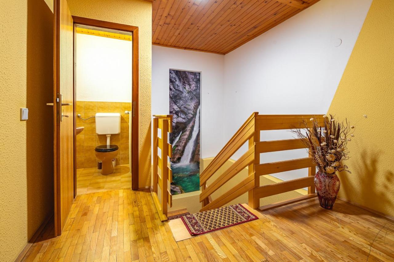 Farm Stay Trlej 베구니예나고렌스켐 외부 사진
