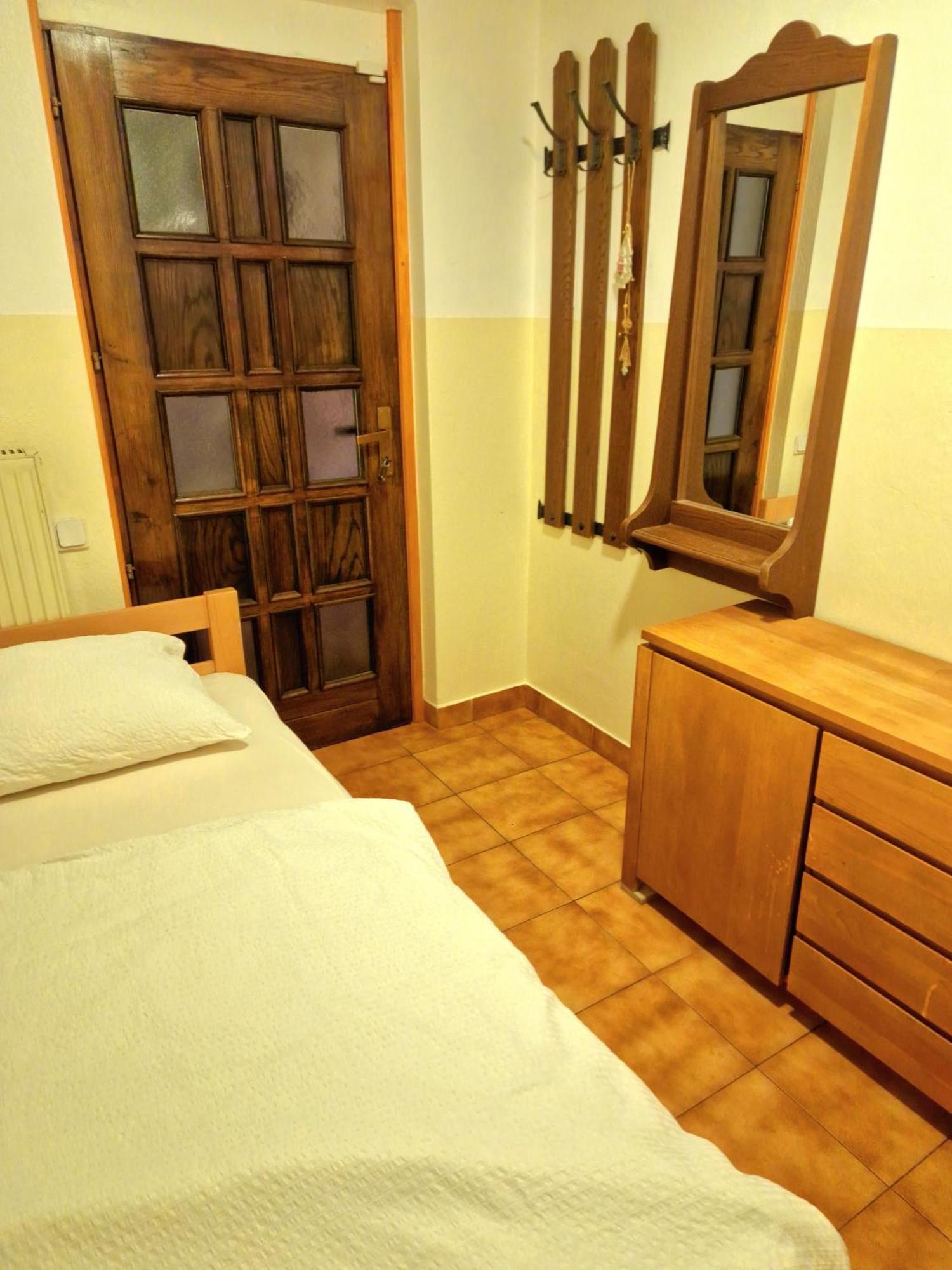 Farm Stay Trlej 베구니예나고렌스켐 객실 사진